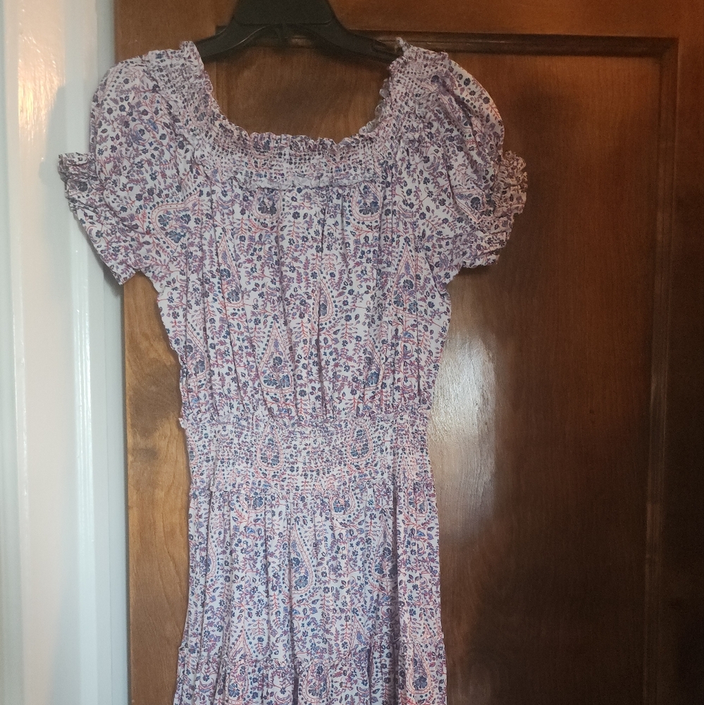 Women's dress